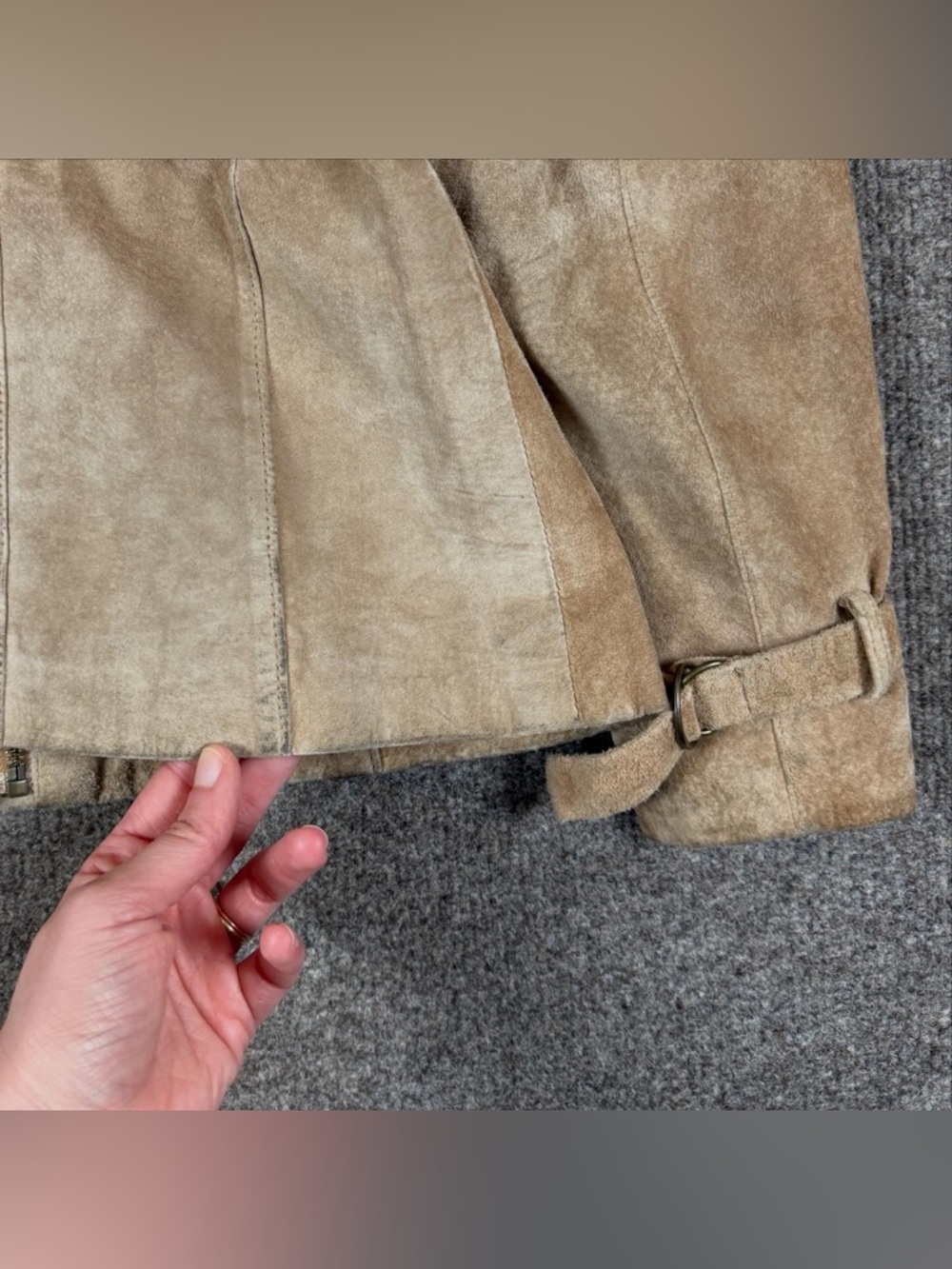 Tan jacket - Picture 6 of 10